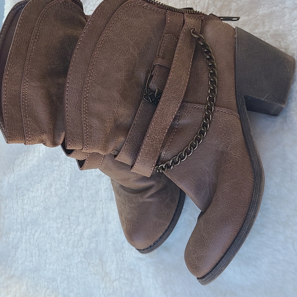 Cute boots